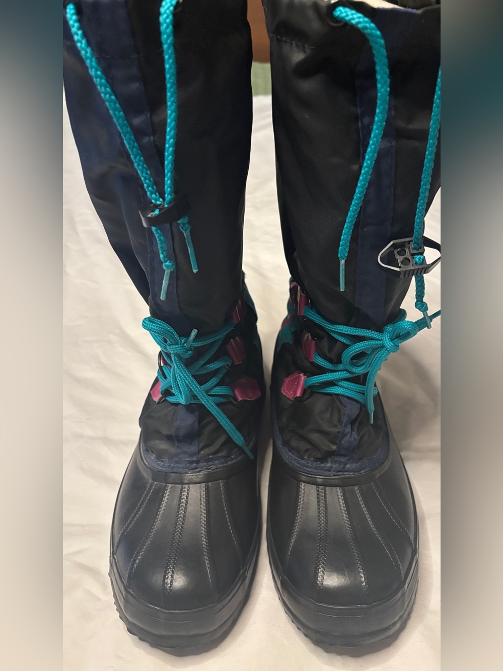 Vintage Sorel Women’s Size 9 Snow Boots Made in Canada Black Teal Pink Insulated
